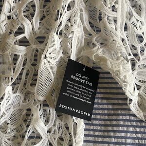 Boston Proper white Lace Design topper NWT